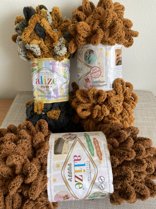 Přebytky z mé dílny - 3x příze Alize Puffy