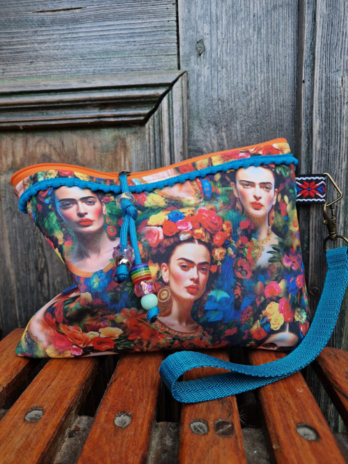 * etuje ~ taštička ~ frida