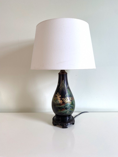 Vintážní stolní lampa čínský motiv