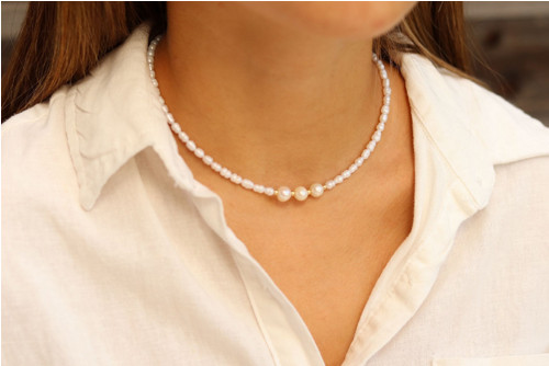 Perlový choker