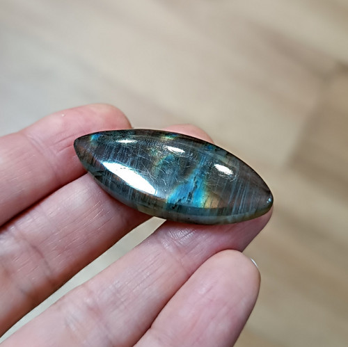 Labradorit, ID 3979, 40x16 mm