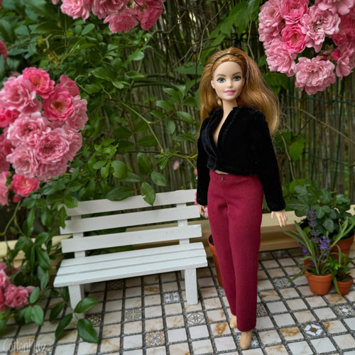 Kalhoty pro baculku Barbie (curvy) - vínové