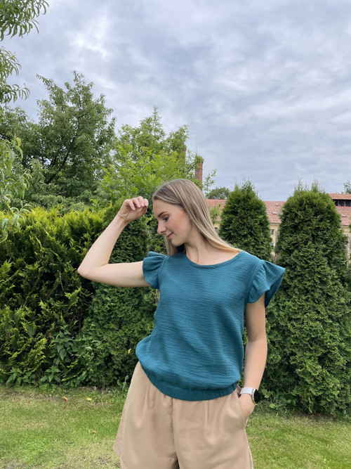 Mušelínová halenka s čepicovým rukávkem 40/42