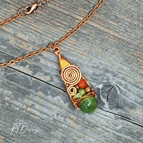 Náhrdelník Green Chalcedon+Vltavín+Karneol