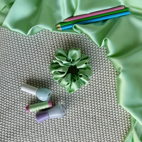 PENELOPE- hedvábná scrunchie KLASIK