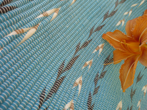 Ručně tkaný koberec - 70 x 140 cm — foto 1