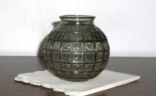 Skleněná VÁZA, plastický ornament — foto 1