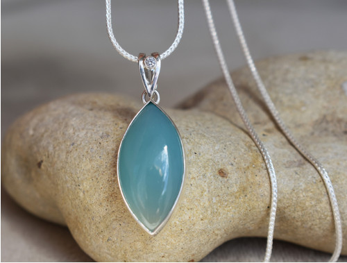 Přívěsek aqua chalcedon — foto 1