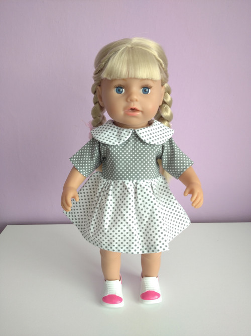 Šaty pro Baby Born sestřičku