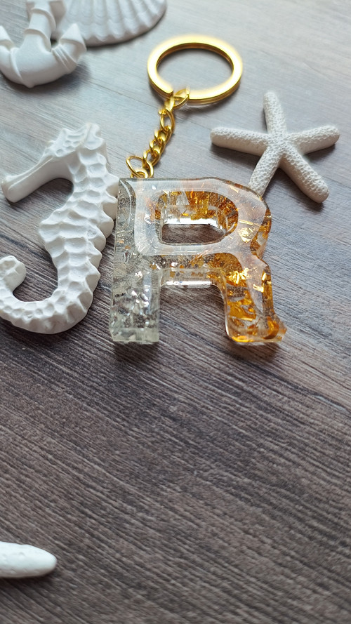 Letter "R" Glitter