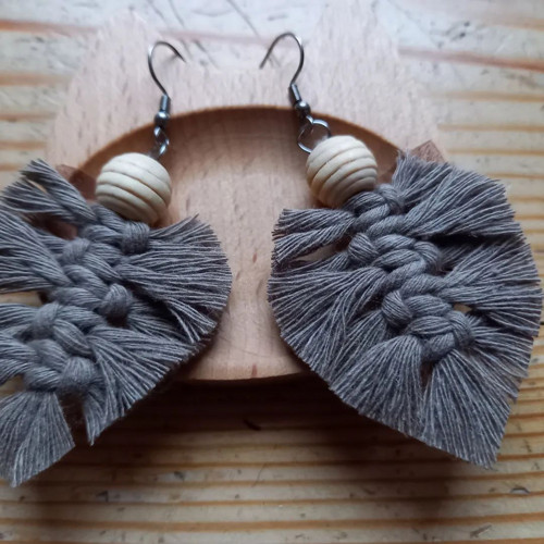 Macramé BOHO náušnice / kávové