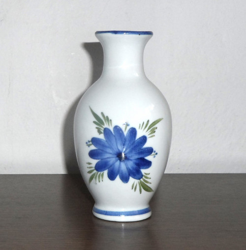 Porcelánová VÁZA, květinový motiv, ruční malba