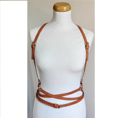 Hnědý Kožený Harness, Hnědé Řemínky Na Tělo, Mosaz