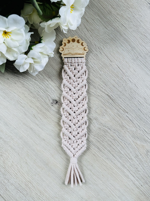Macramé záložka do knížky