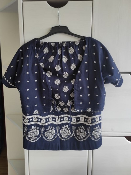 Dámský komplet sukně + top — foto 1