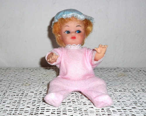 Hračka, česací PANENKA s vlasy, 22 cm