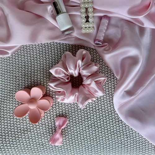 BABY PINK - hedvábná scrunchie JUMBO