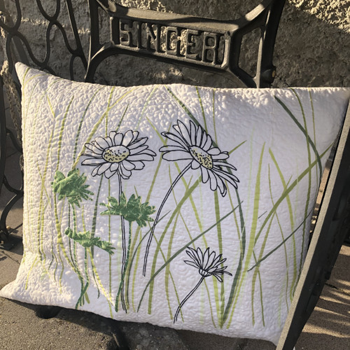 Proquiltovaný povlak s kopretinami 57x47cm