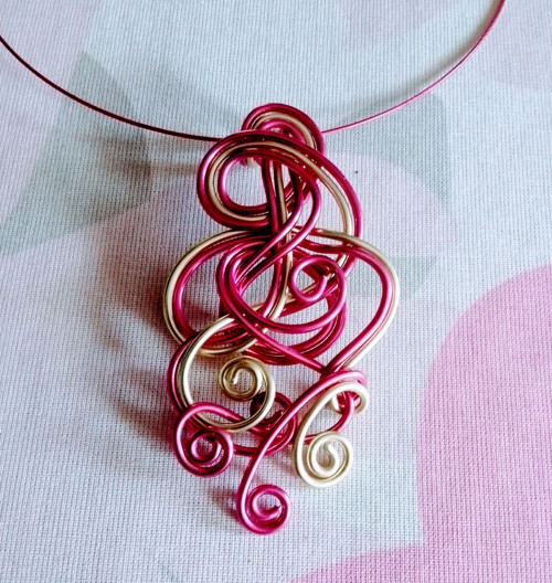 Ornament 25 - náhrdelník