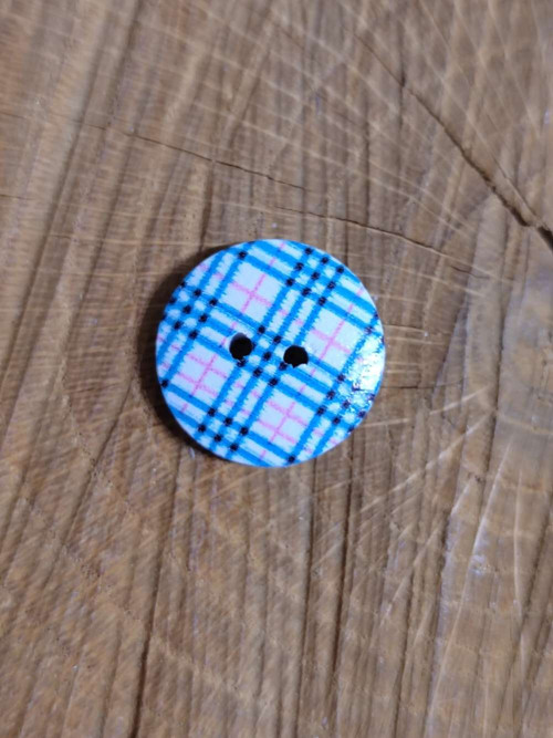 Knoflík dřevěný 20 mm barva modrá