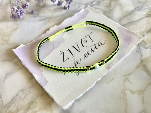 Macramé yell/black neon