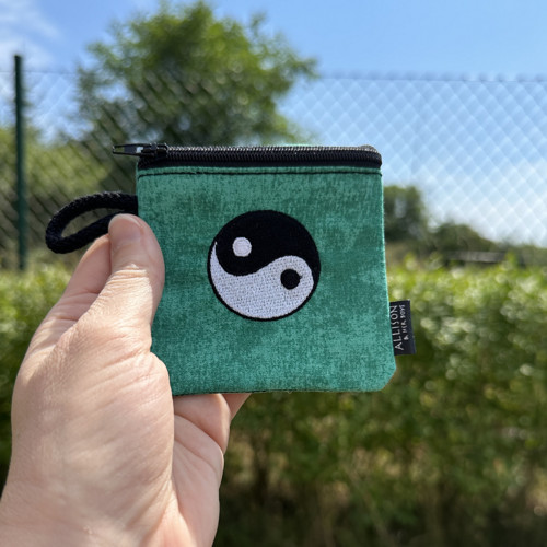 Kapsička malá Yin Yang — foto 1