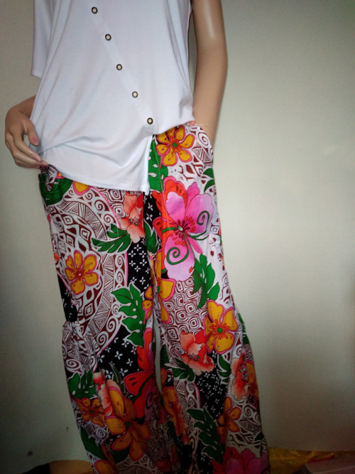 Dlouhé baggy tropic vel.44/46