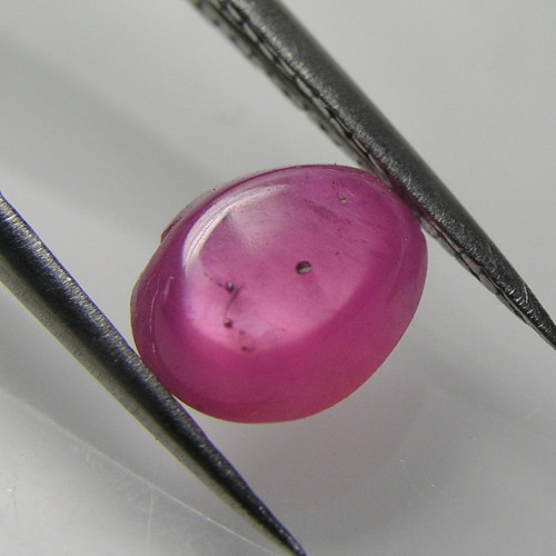 Přírodní růžový Rubín, 2,53 ct., 8,0x6,7x4,0 mm