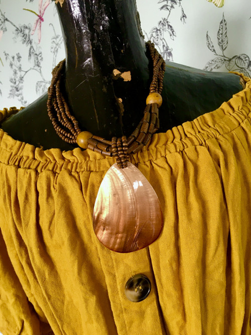 Náhrdelník etno boho s perletí — foto 1
