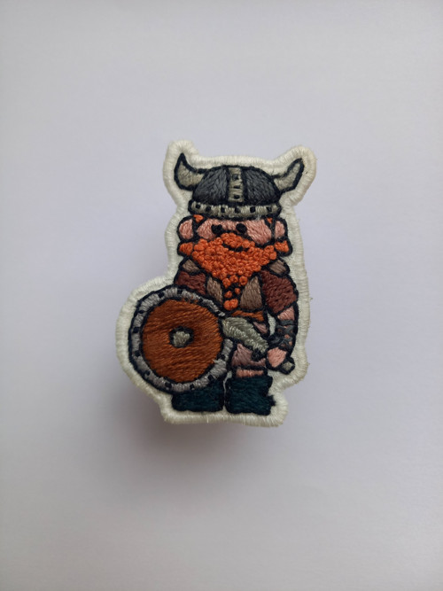Vyšívaná brož - viking — foto 1