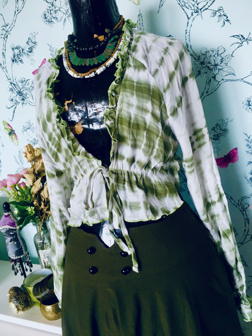 Halenka crop boho batika — foto 1
