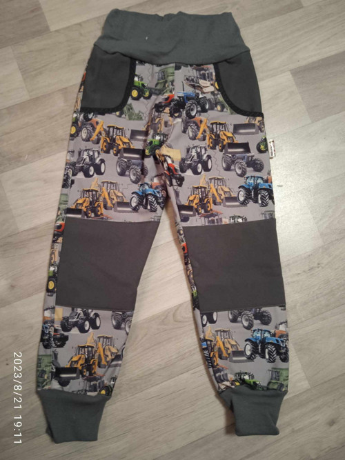Softshellové kalhoty vel 104 traktory