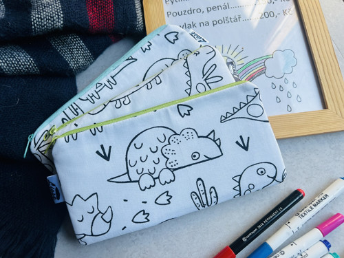 Vybarvi si - Pouzdro - dinosauři