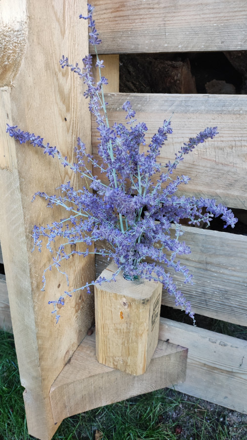 Wood váza a aroma NEPETA kočičí
