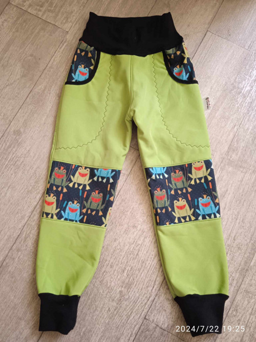 Zimní soft. kalhoty - 110 žabky