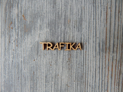 Výřez dřevěný Trafika