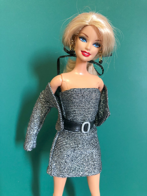 Stříbrný komplet pro barbie — foto 1