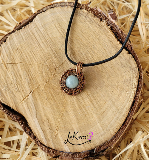 Mini amulet pro ochranu před negativní energií