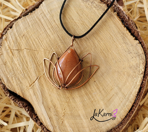 Amulet - talisman - lotosový květ s avanturínem