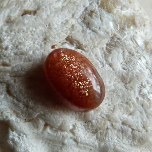 Sluneční kámen - 1,7 cm