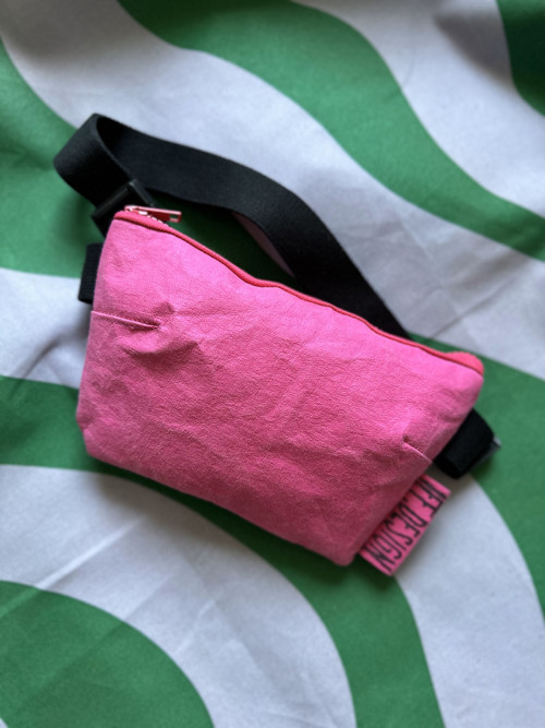 Papírová ledvinka // fuchsia