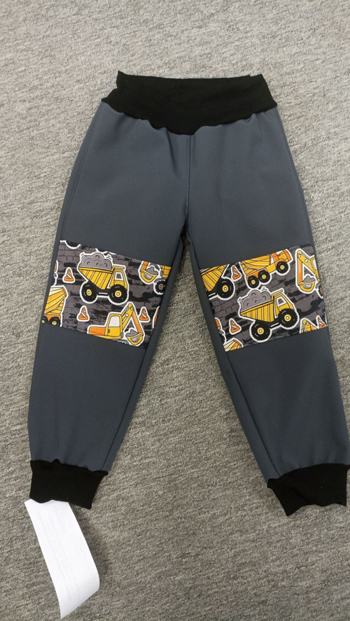 Zimní soft kalhoty vel.104