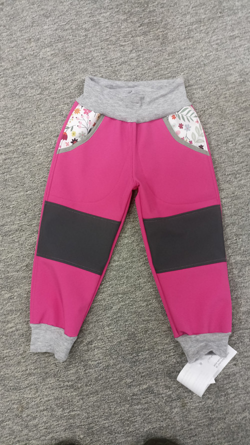 Zimní soft kalhoty vel.98