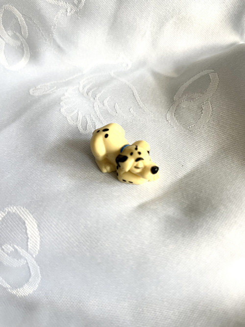 Miniatura dalmatin plast