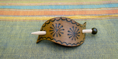 Kožená spona do vlasů