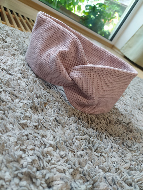 Čelenka Pink křížená — foto 1