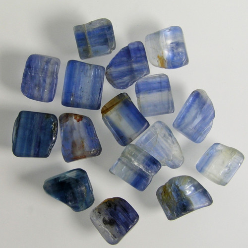 Leštěné zlomky Kyanitu, 20,67 ct/lot, 6x5-7x6 mm