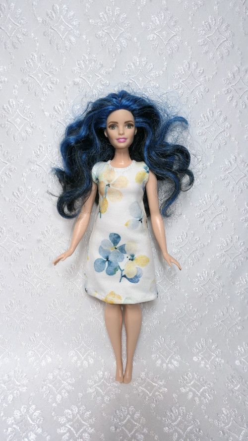 Barbie baculka - šaty — foto 1