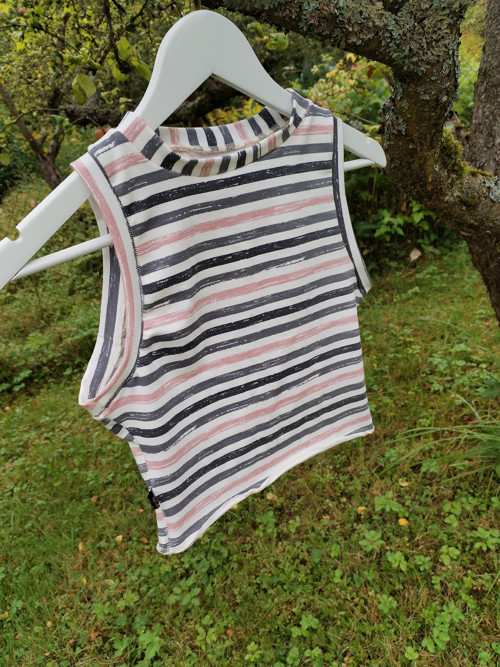 Proužkovaný Crop top