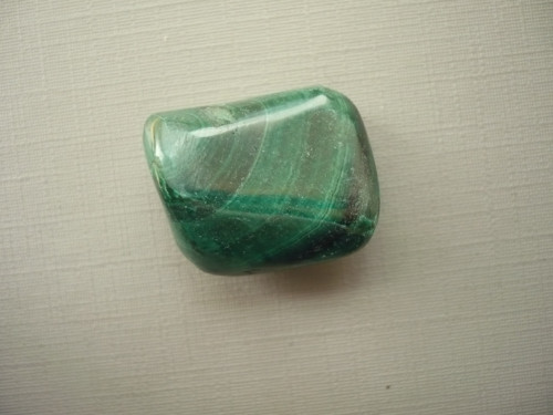 Troml. kámen – malachit 22 mm, č.17